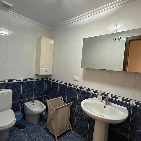 Amplio Piso Con Garaje Privado Y Piscina * سانكسينكسو